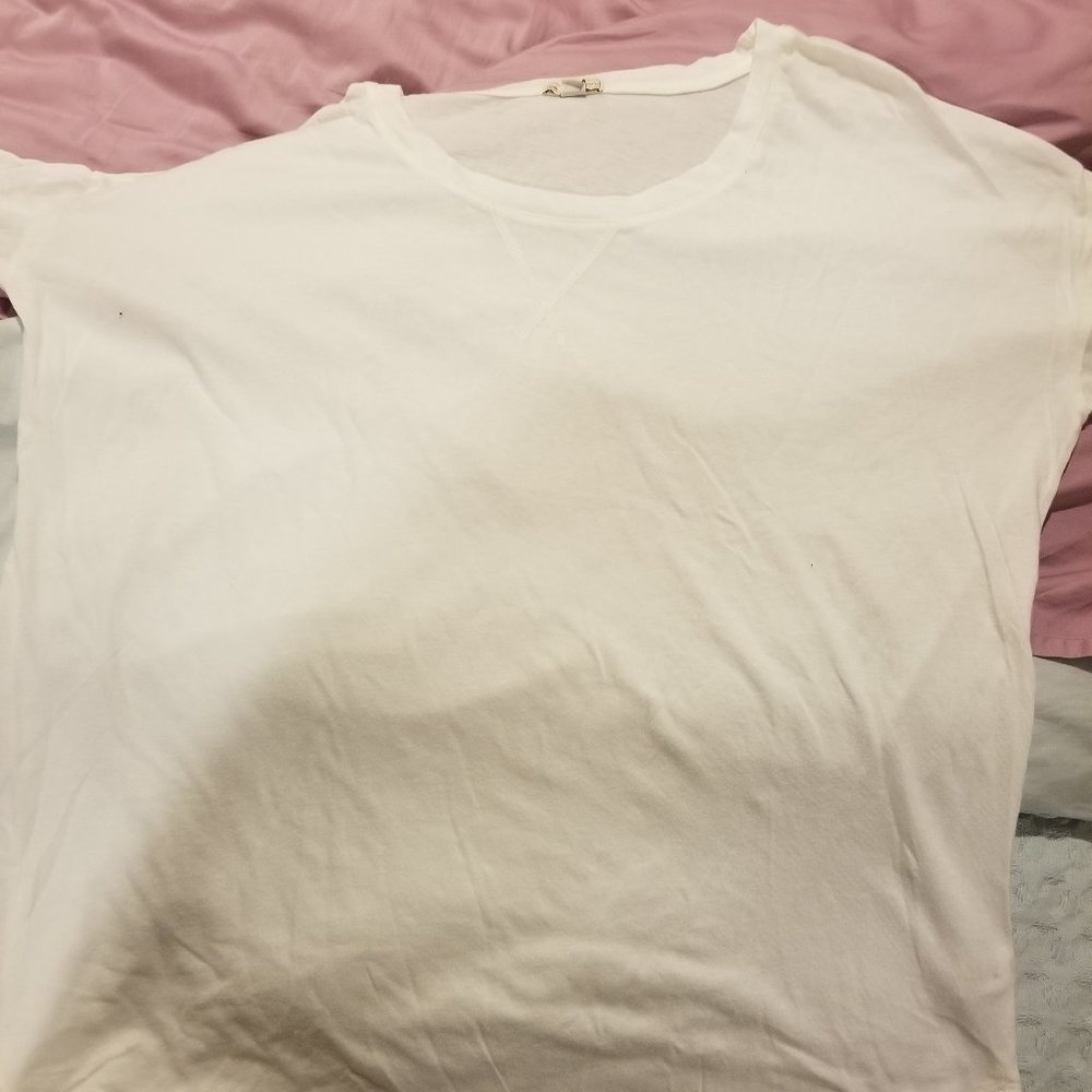 White Gap T-Shirt Tee Size M